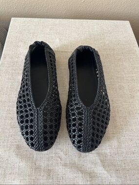 Freda Salvador Riley Flat